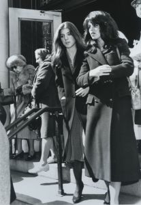 Caroline Kennedy and Maria Shriver 1981, NYC.jpg